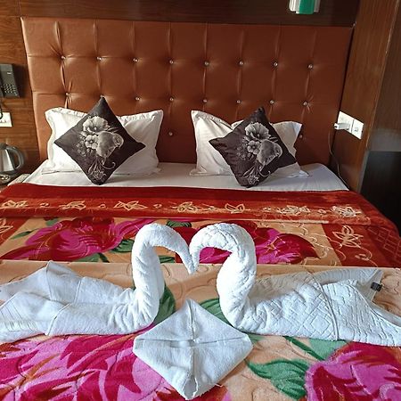 Hotel 7 Heights Mussoorie Buitenkant foto